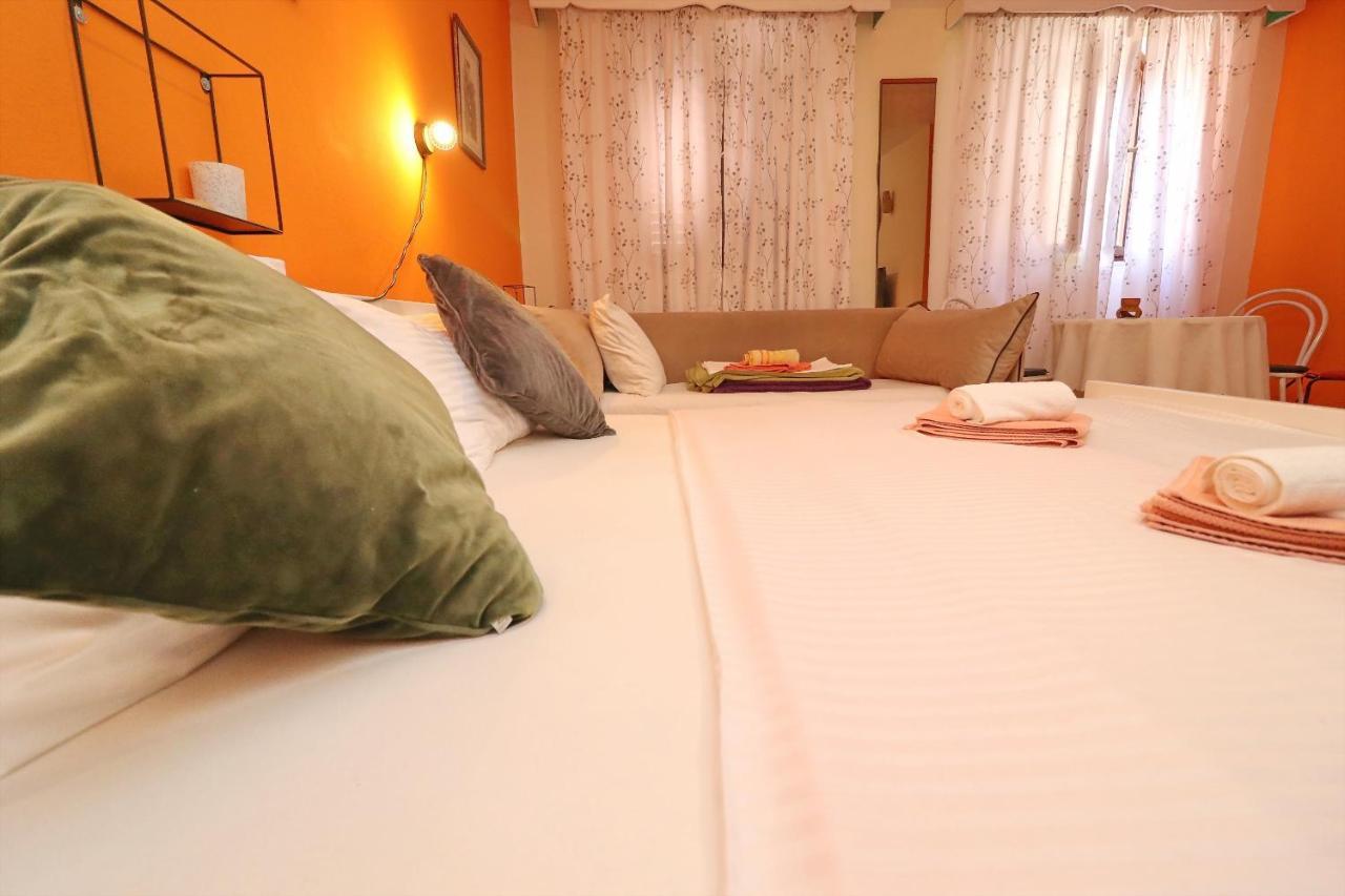 Guest House Jungher Korčula Esterno foto